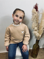 Charger l&#39;image dans la galerie, Pull coeur &quot;Fille&quot;
