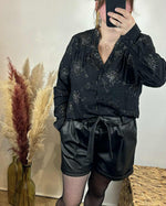 Charger l&#39;image dans la galerie, Chemisier Noir À Fleur Argenter
